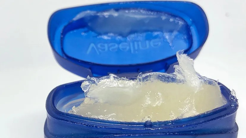 petroleum jelly in cosmetic